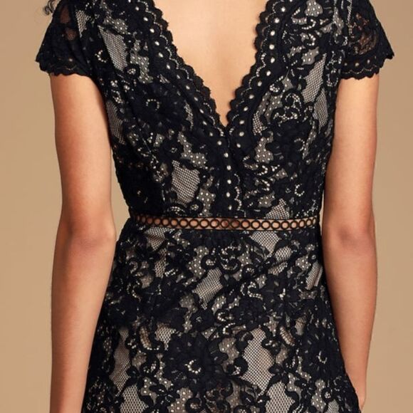 Lulu's To the Moon and Back Black Lace Short Sleeve Mini Dress size Xs - Picture 4 of 9